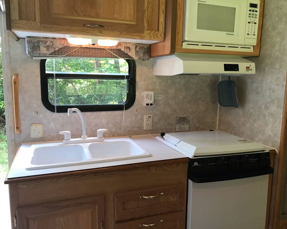 2002 Solaris/Delivery&Set-up  by Sunline for rent in 18347