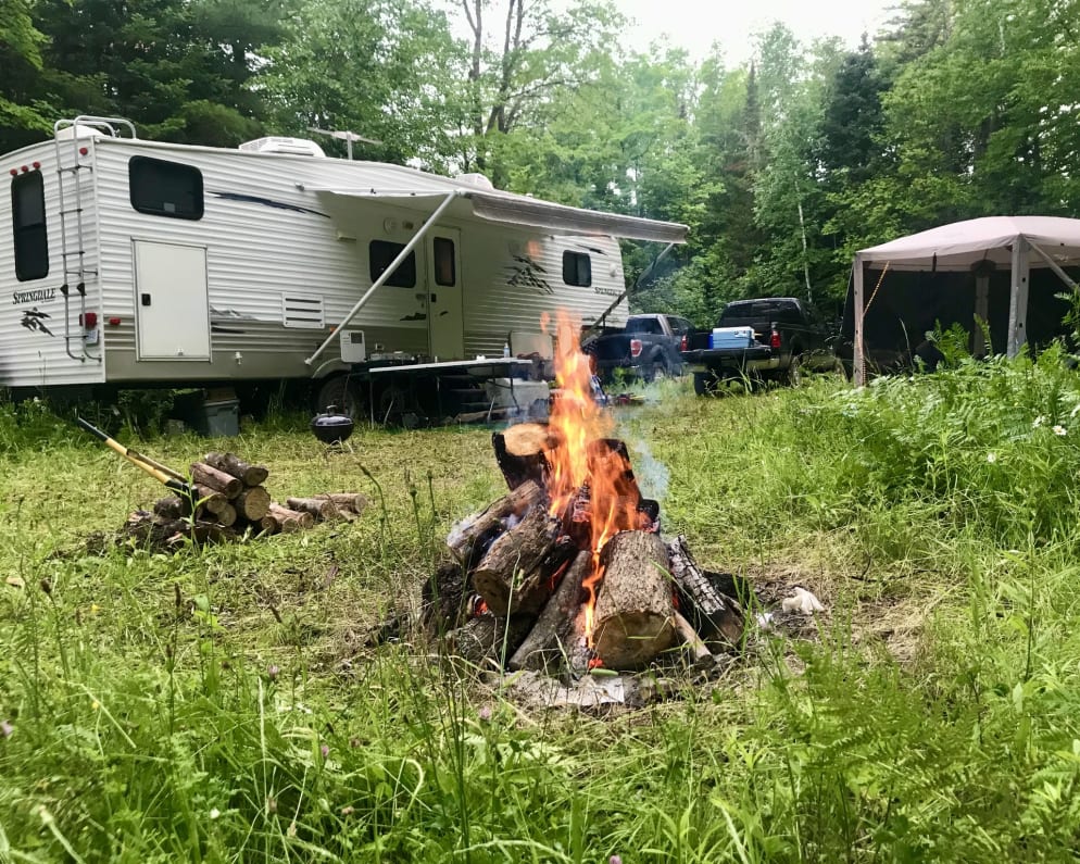 2009 Fifth Wheel RV for Rent in New Baltimore, Michigan