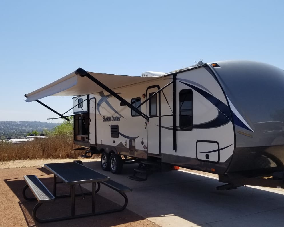 2015 Cruiser Rv Corp Shadow Cruiser