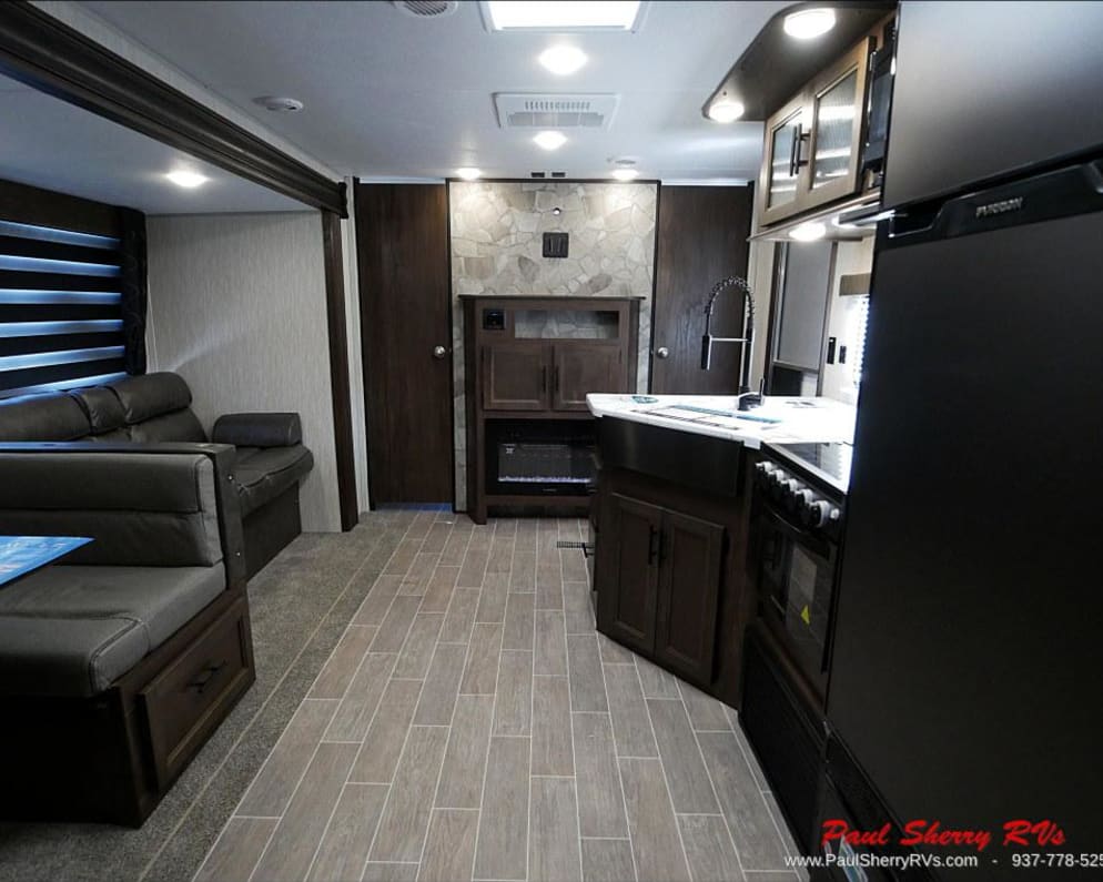 2019 Forest River Cherokee Grey Wolf available for rent in Conroe Texas