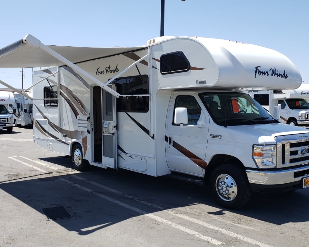 2019 Thor 28A available for rent in West Hills California