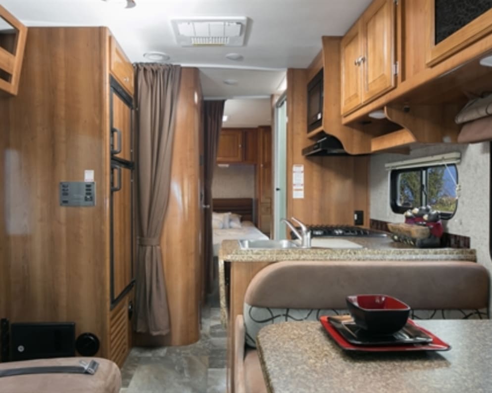2019 Thor 28A Class C for rent in West Hills California