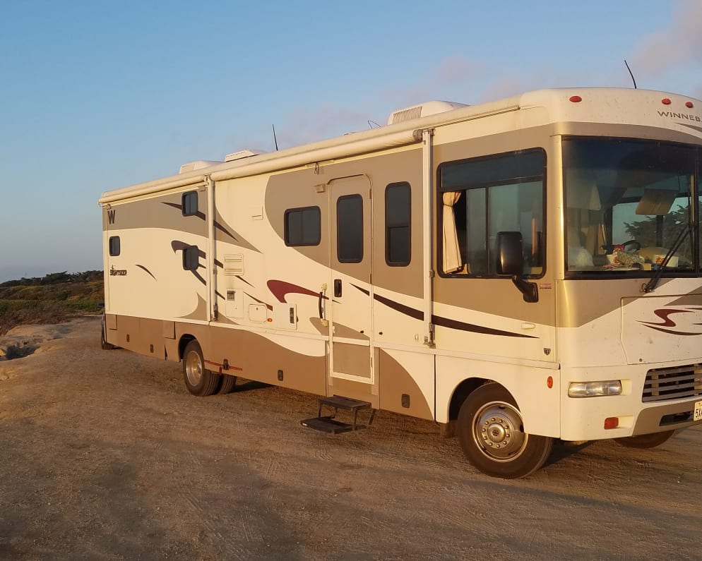 2007 Winnebago Sightseer