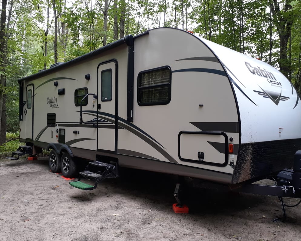 Travel Trailer RV for Rent in Midland, Michigan - RVUSA.com