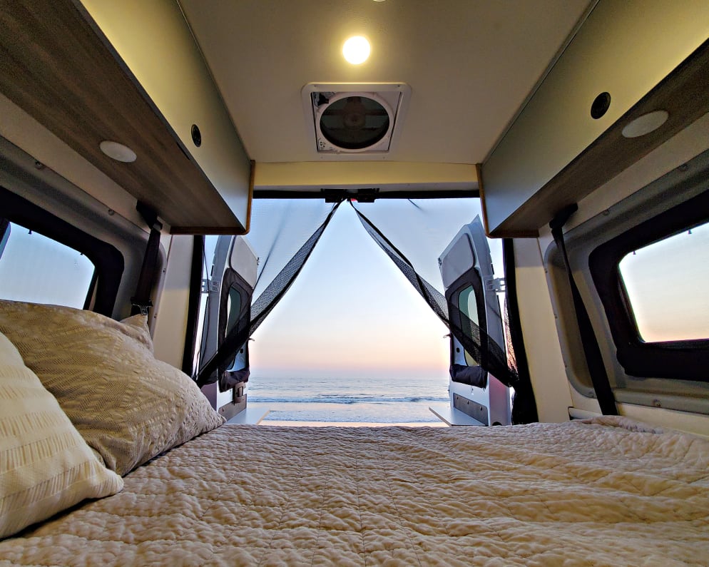 2021 Winnebago Solis available for rent in GLENDALE California