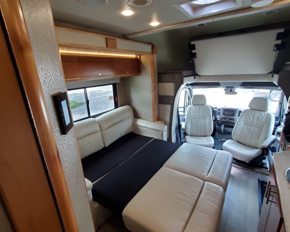 2017 Wayfarer Motorhome  by Wayfarer for rent in 83001