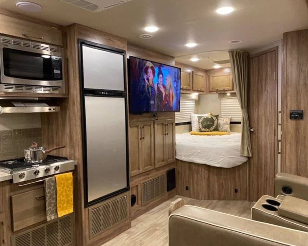 2019 Entegra Coach Odyssey