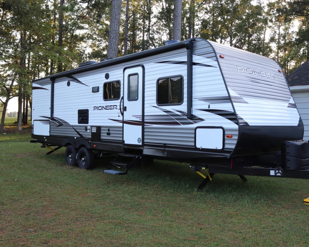 2020 Travel Trailer RV for Rent in Jacksonville, North Carolina