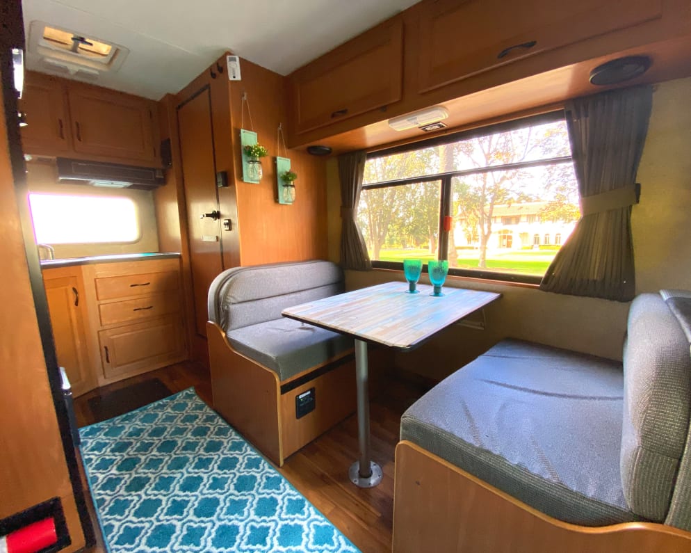 2017 Four Winds Majestic  by Thor Motor Coach for rent in 95054