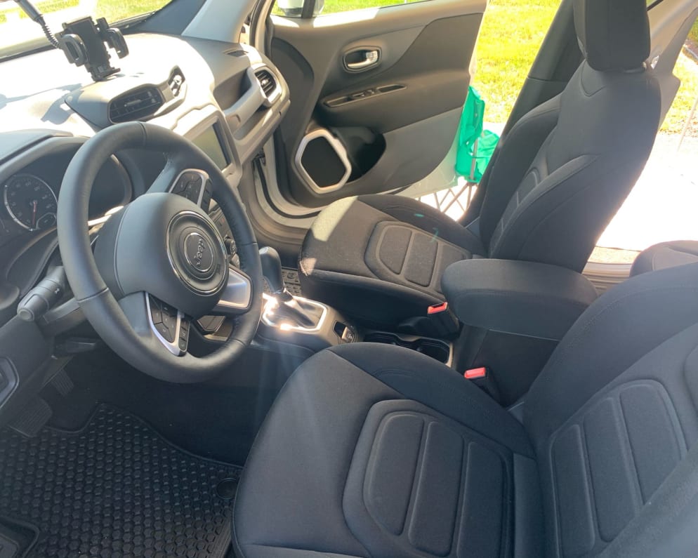 2020 Jeep Renegade Class B for rent in Hatboro Pennsylvania