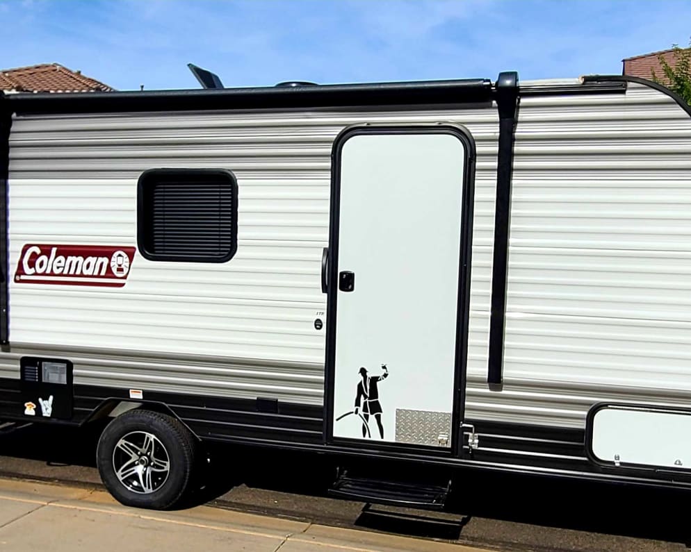 2020 Dutchmen Coleman Lantern LT Travel Trailer for rent in Middletown Connecticut