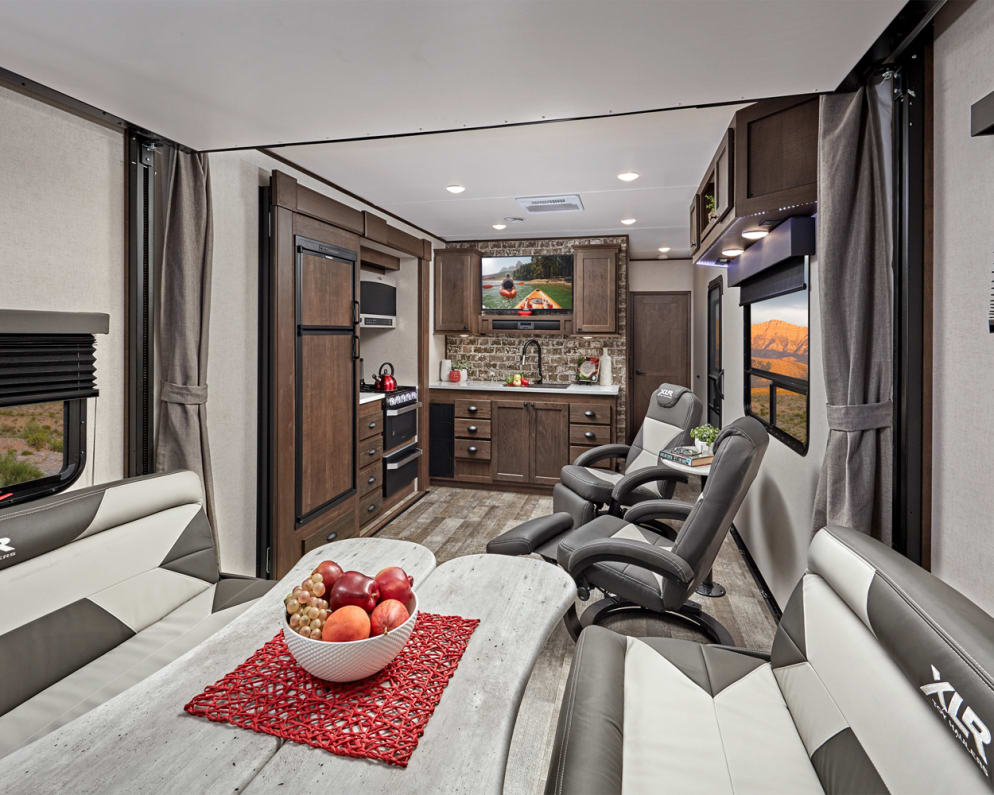 2021 Forest River 2815 XLR HyperLite Toy Hauler for rent in Gunnison Colorado