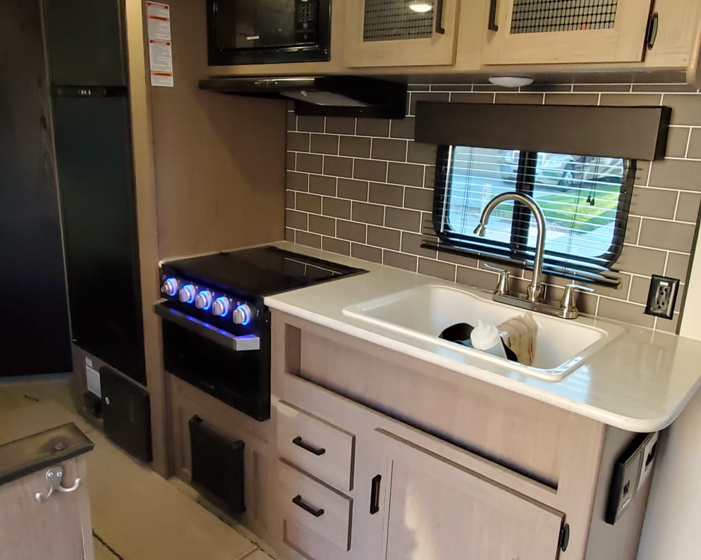 2021 Hideout  by Keystone RV for rent in 84319