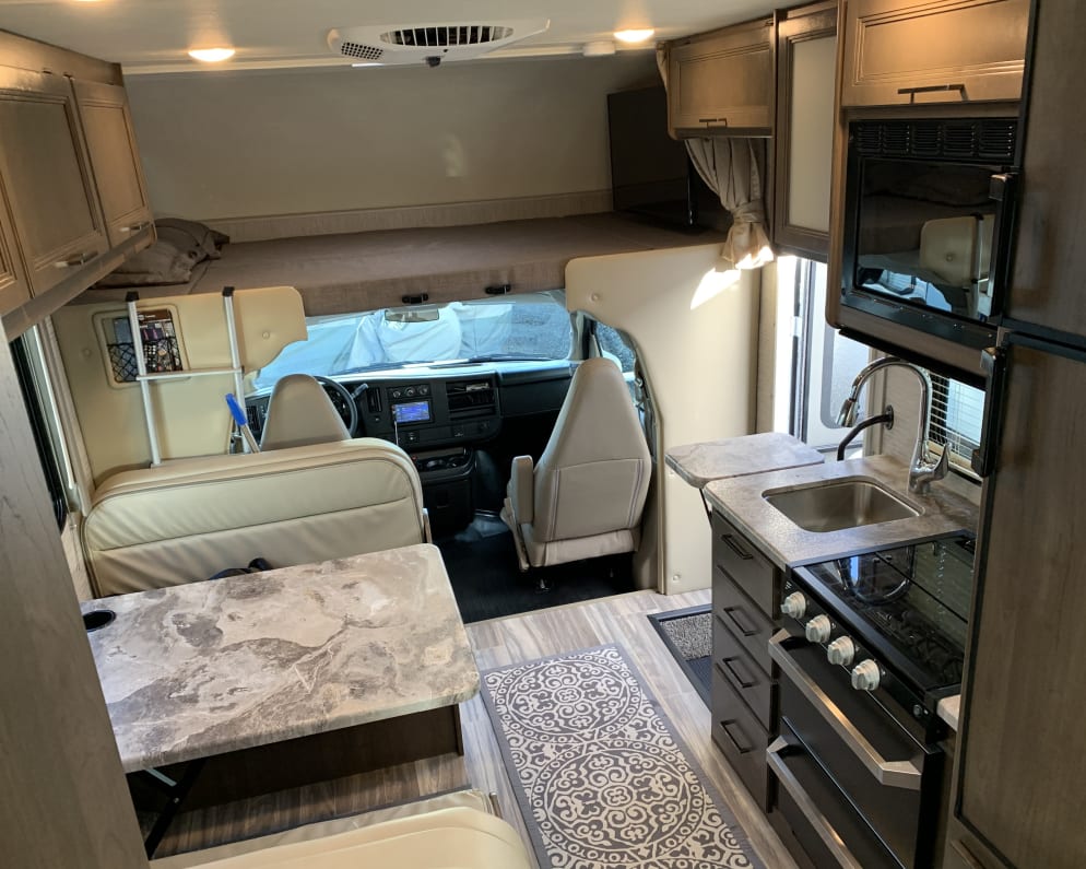 2021 Four Winds  by Thor Motor Coach for rent in 97133