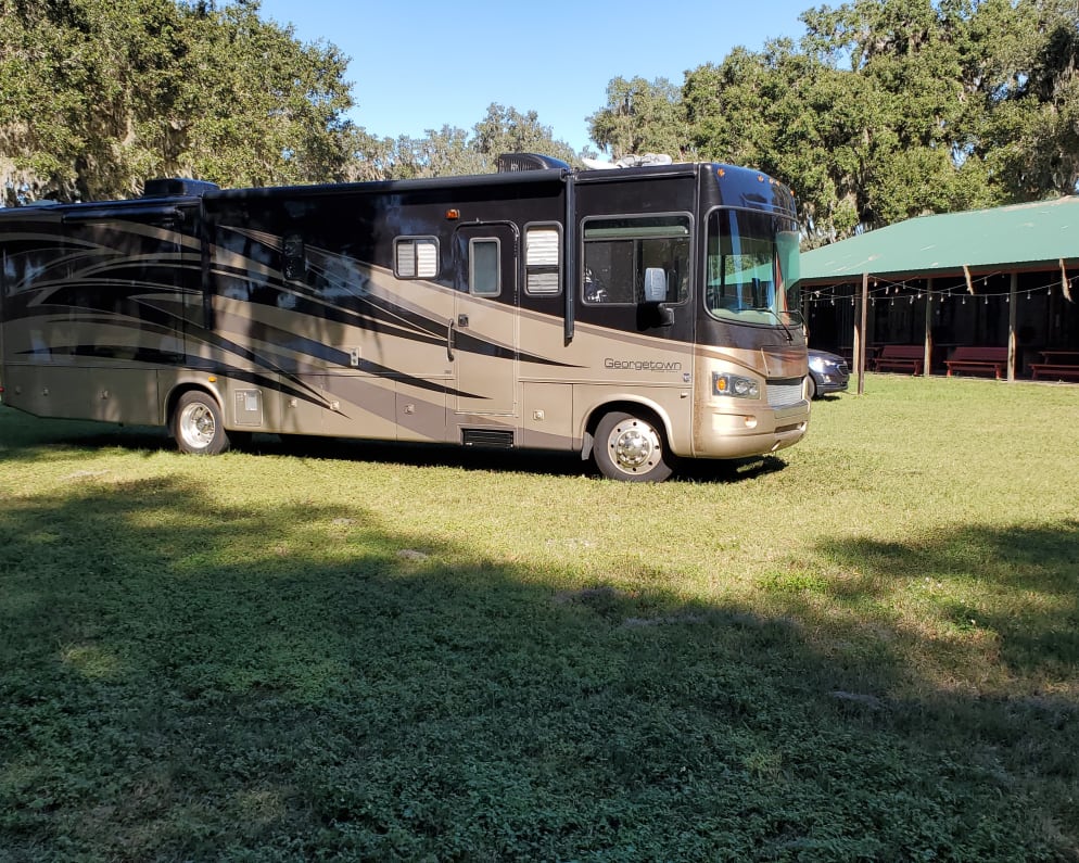 2011 Class A RV for Rent in Altamonte Springs, Florida
