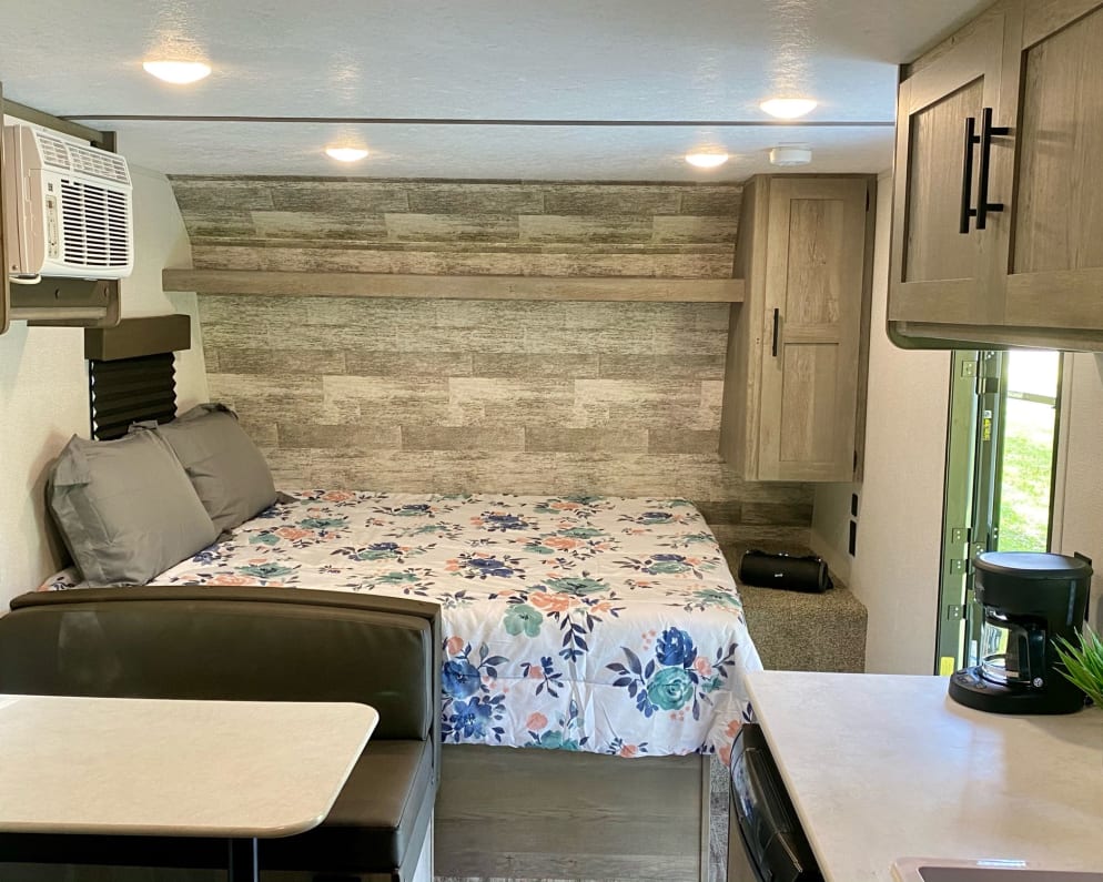 2021 Springdale  by Keystone RV for rent in 77389