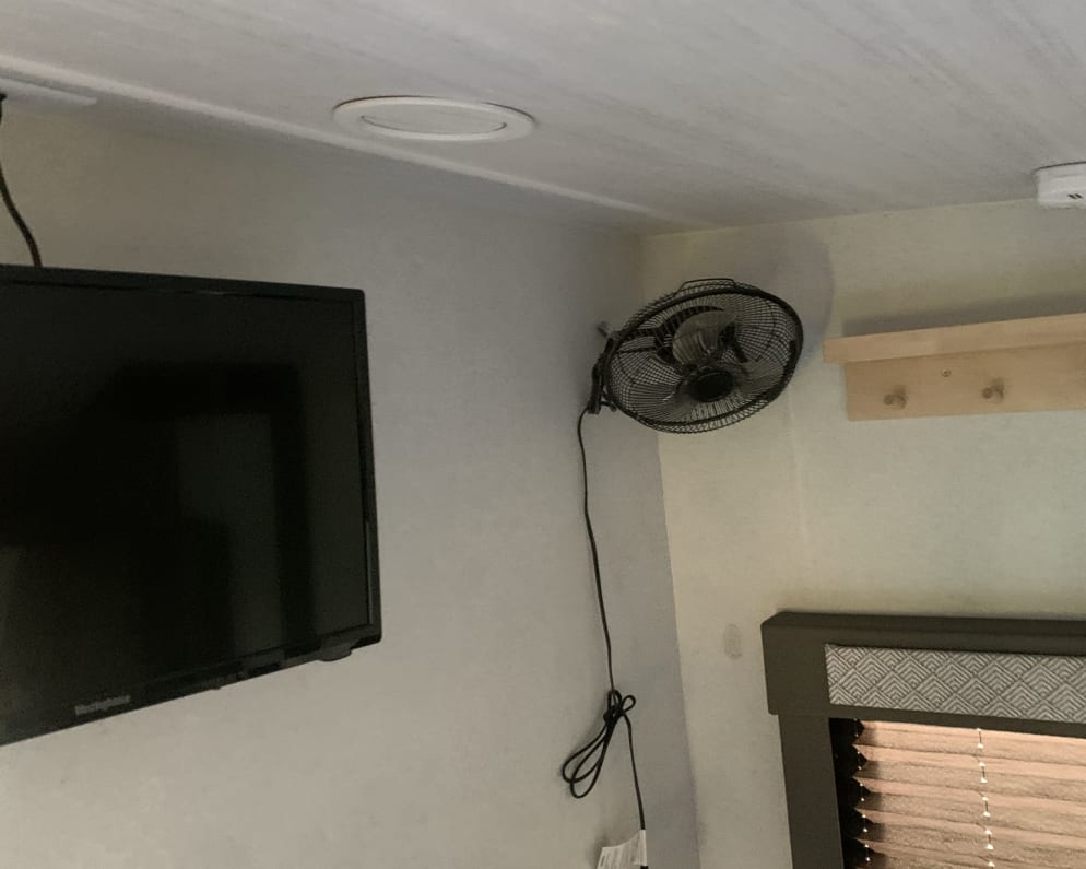 2020 Forest River Salem Cruise Lite Toy Hauler for rent in Redlands California