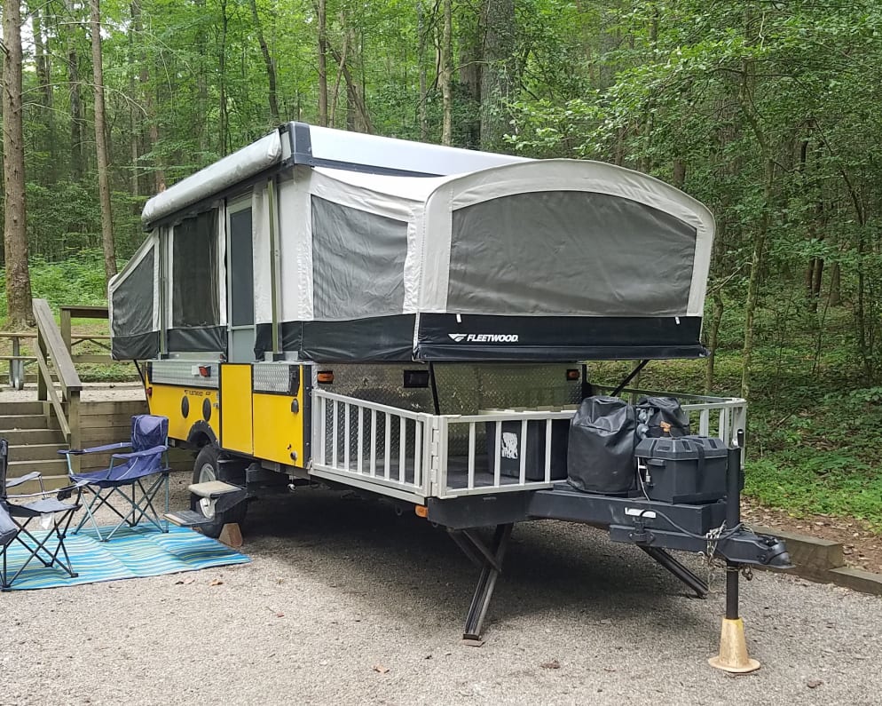 2007 Fleetwood Evolution available for rent in Dahlonega Georgia