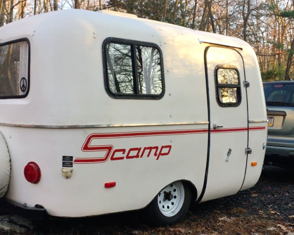 1985 Scamp 13'
