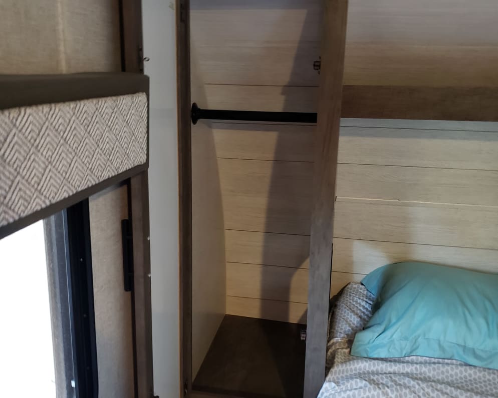 2020 Salem Cruise Lite  by Forest River for rent in 33584