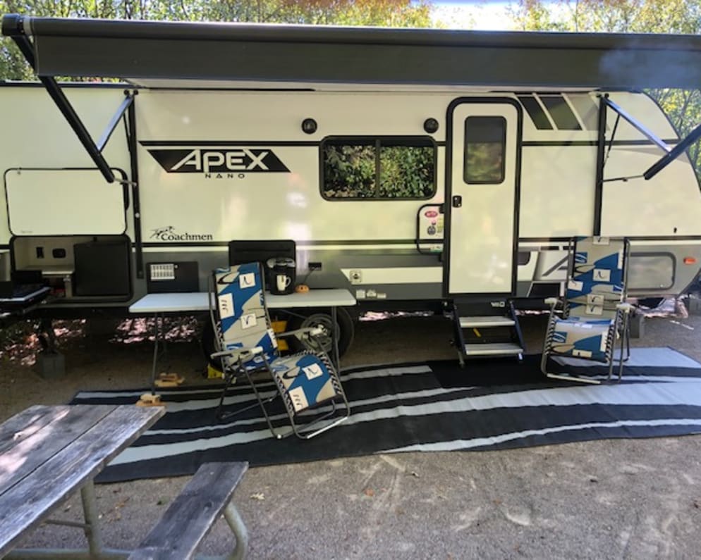 2021 Apex Nano 208 BHS available for rent in Hamilton Ontario