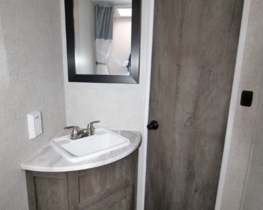 2021 Travel Trailer RV for Rent in Beaumont, California