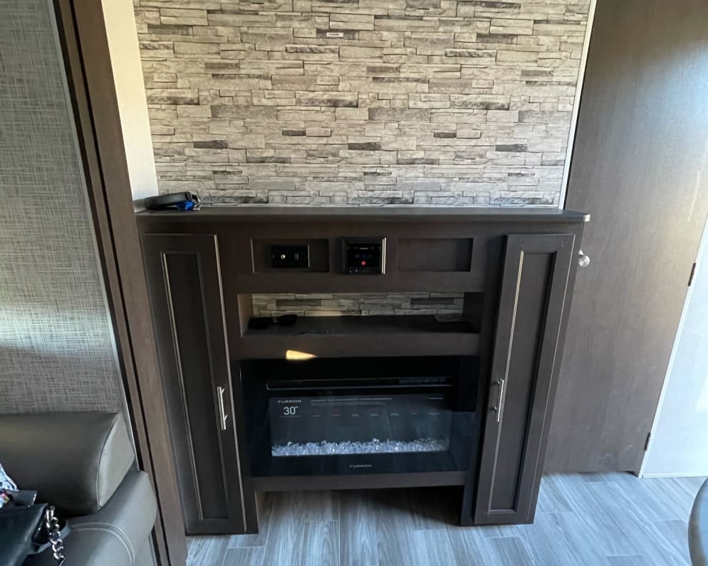 2020 Cruise Lite  by Forest River for rent in 92154