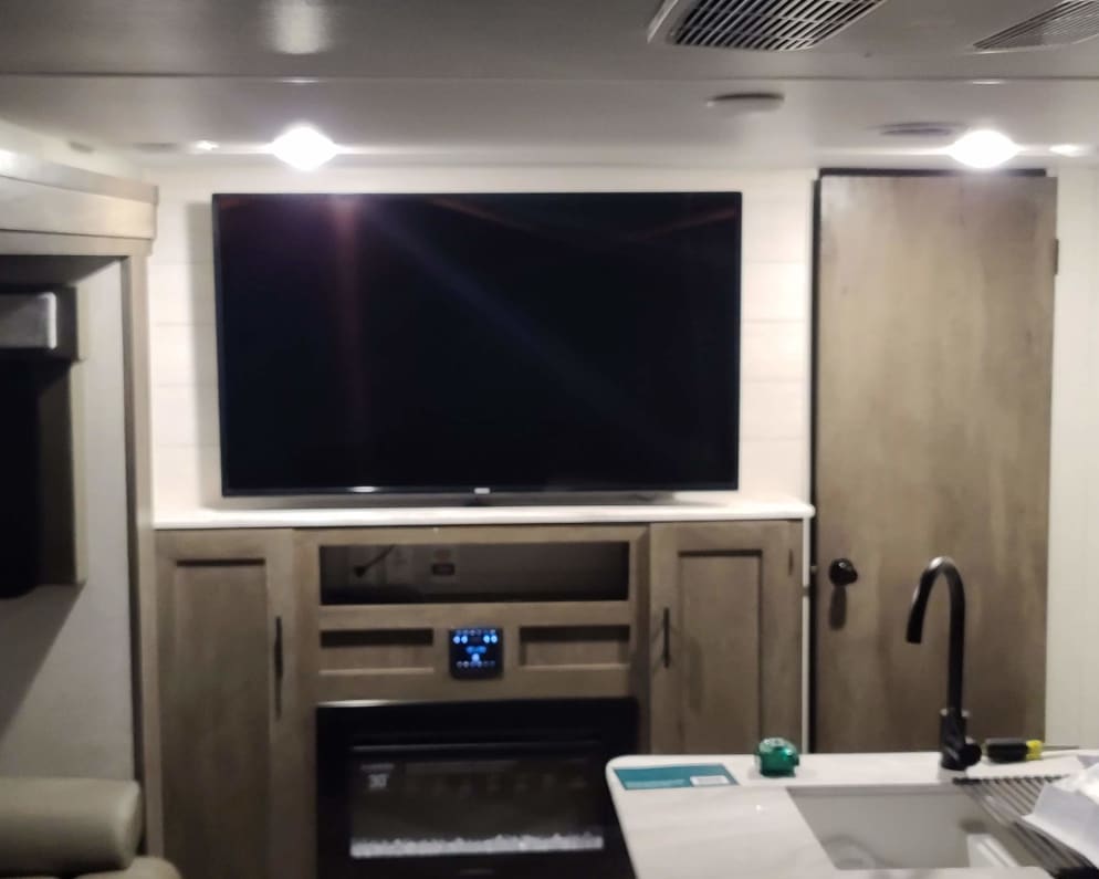 2020 Forest River Wildwood X-Lite Travel Trailer for rent in Columbus Georgia