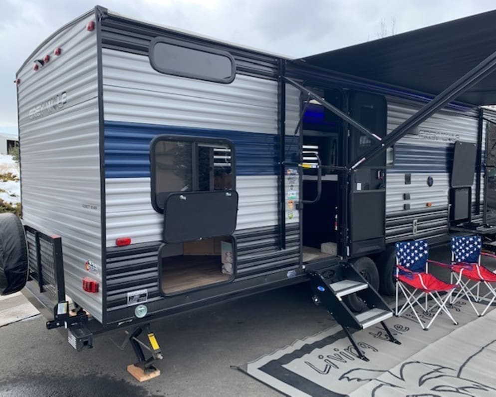 2021 Cherokee Grey Wolf 27DBH Travel Trailer for rent in Fort Lupton Colorado