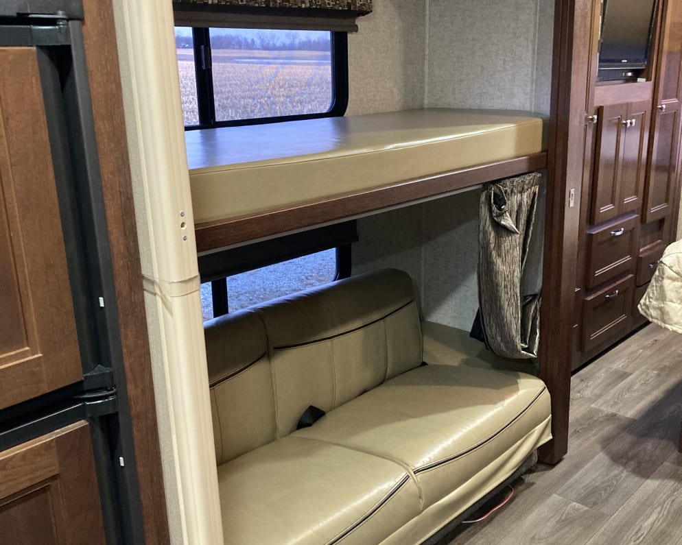 2017 Sunseeker  by Forest River for rent in 45356