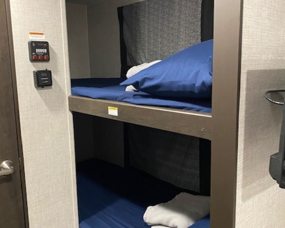 2021 Keystone Bullet Travel Trailer for rent in Bonner Springs Kansas