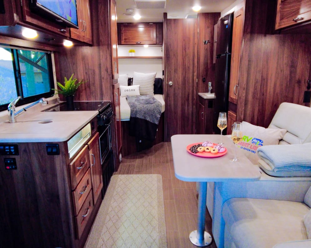 2020 Winnebago Vita