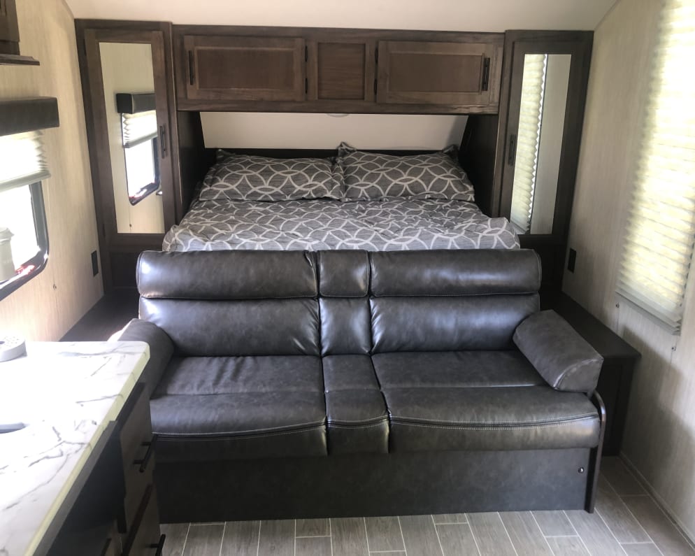 2020 Cherokee Grey Wolf 22MKSE  by Forest River for rent in 49221