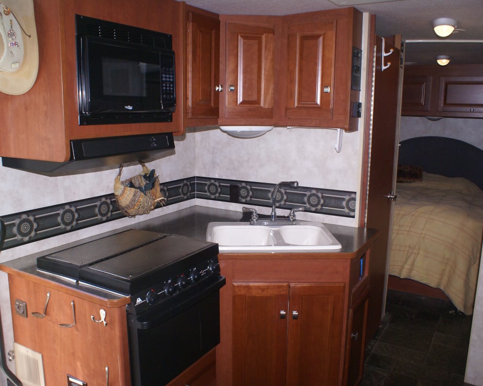2013 Winnebago Vista available for rent in Waynesville North Carolina