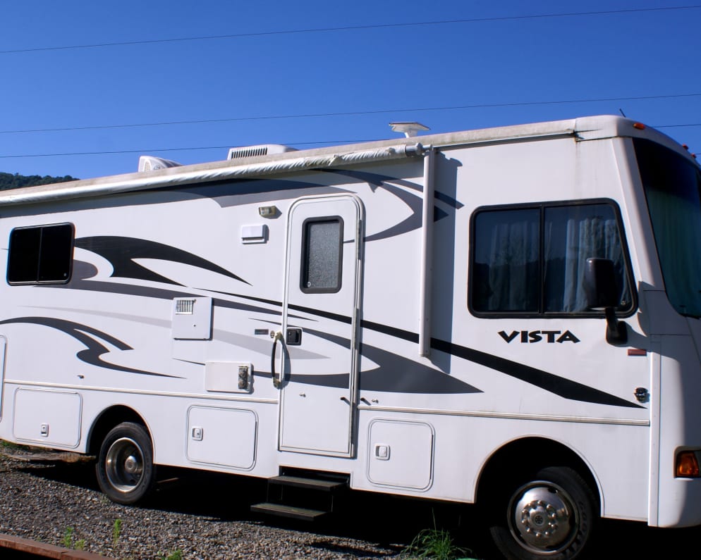 2013 Winnebago Vista