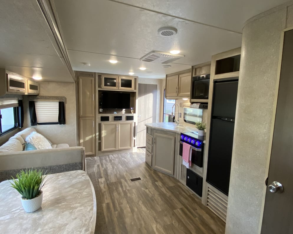 2019 Catalina  by Coachmen for rent in 31405