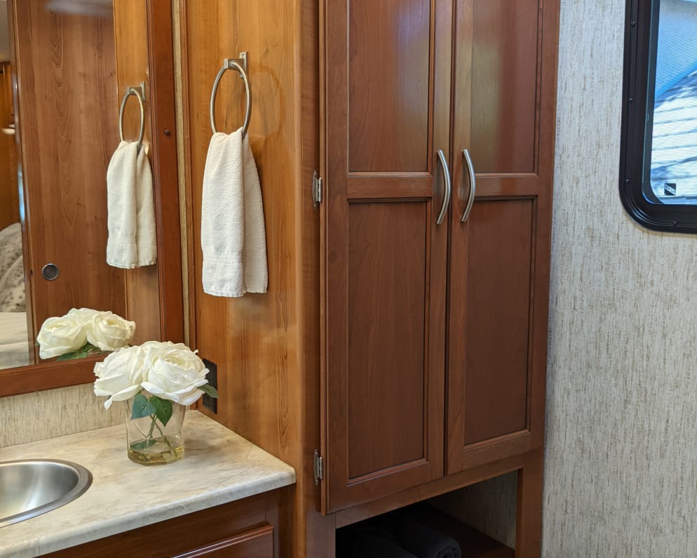 2019 Coachmen Mirada available for rent in Simi Valley California