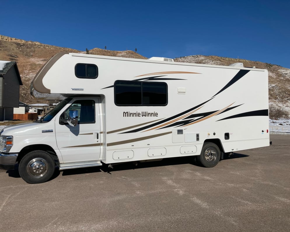 2016 Winnebago Minnie Winnie available for rent in Summerset South Dakota