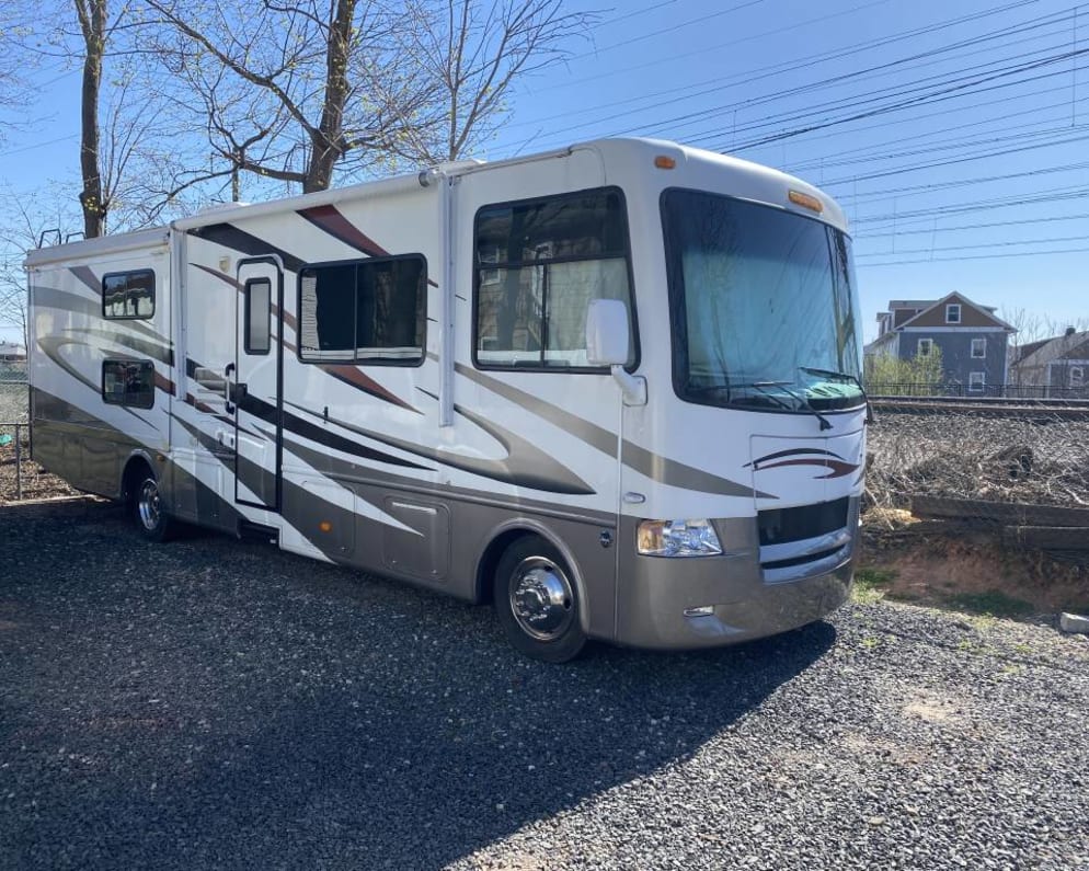 2011 Thor Motor Coach Hurricane