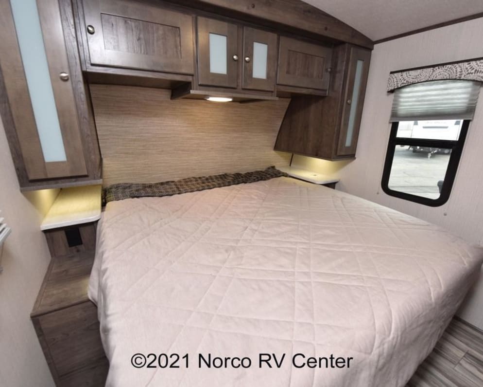 Travel Trailer RV for Rent in Mesa, Arizona
