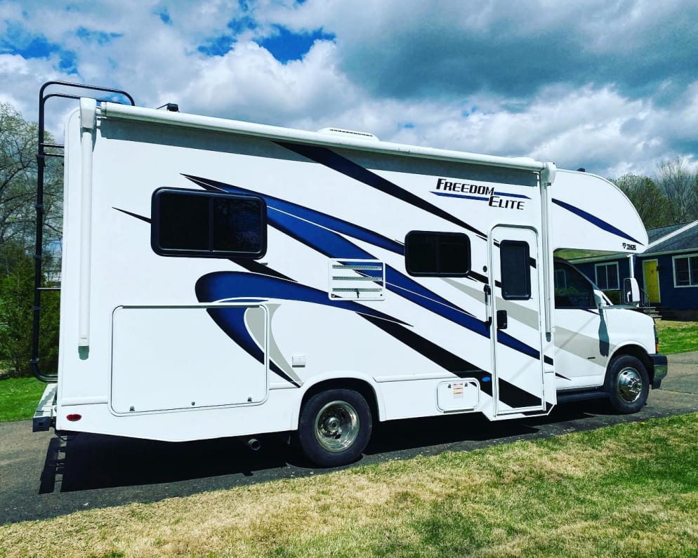 2021 Thor Freedom Elite available for rent in Southbury Connecticut