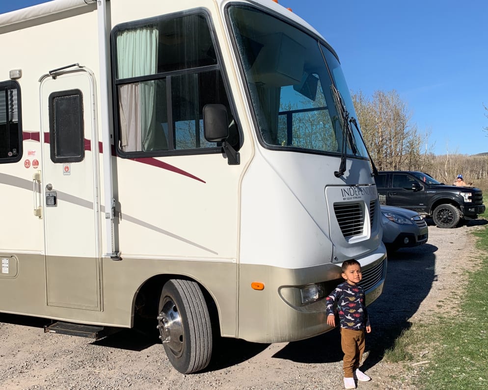 2003 Gulf Stream Independence available for rent in Lethbridge Alberta