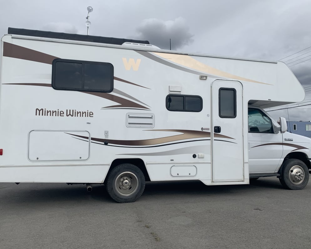 2015 Winnebago Minnie Winnie Class C for rent in Anchorage Alaska
