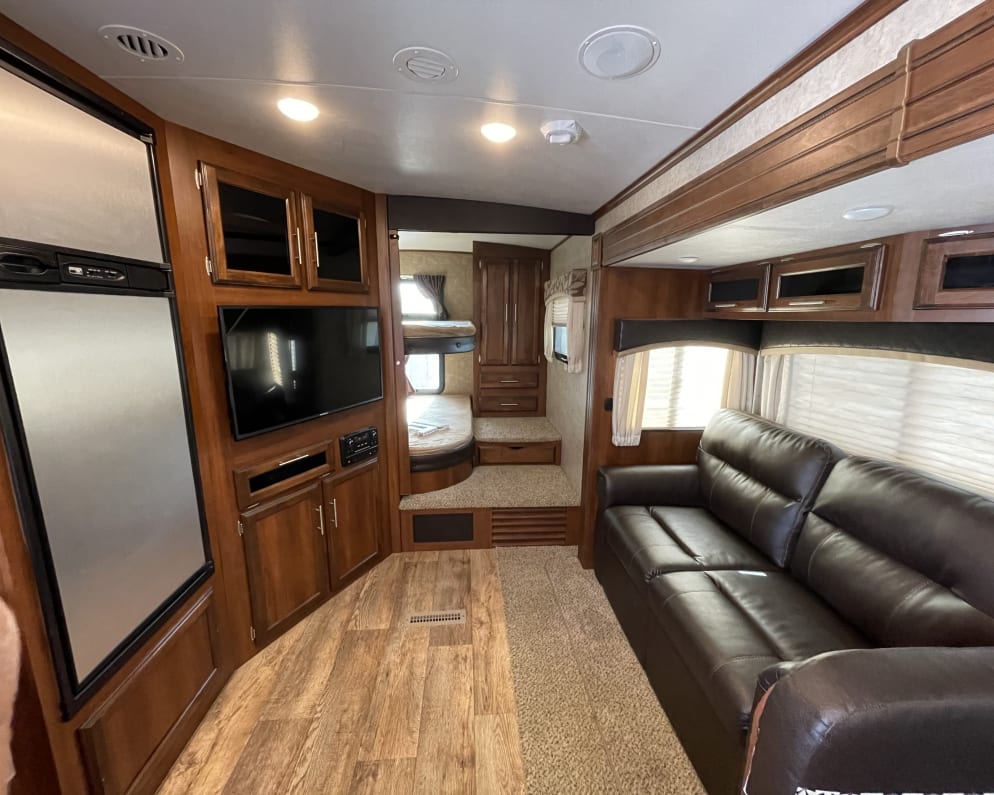 2017 Eagle HT  by Jayco for rent in 92307