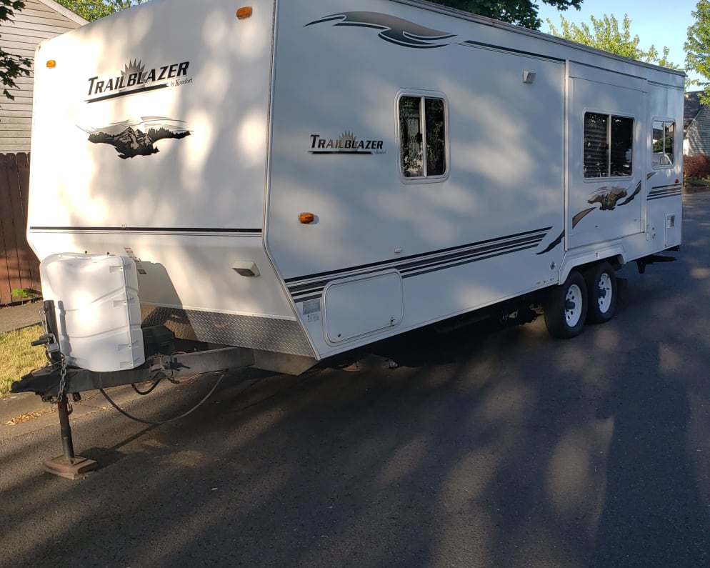 2008 Komfort Trailblazer Travel Trailer available for rent in Monmouth Oregon