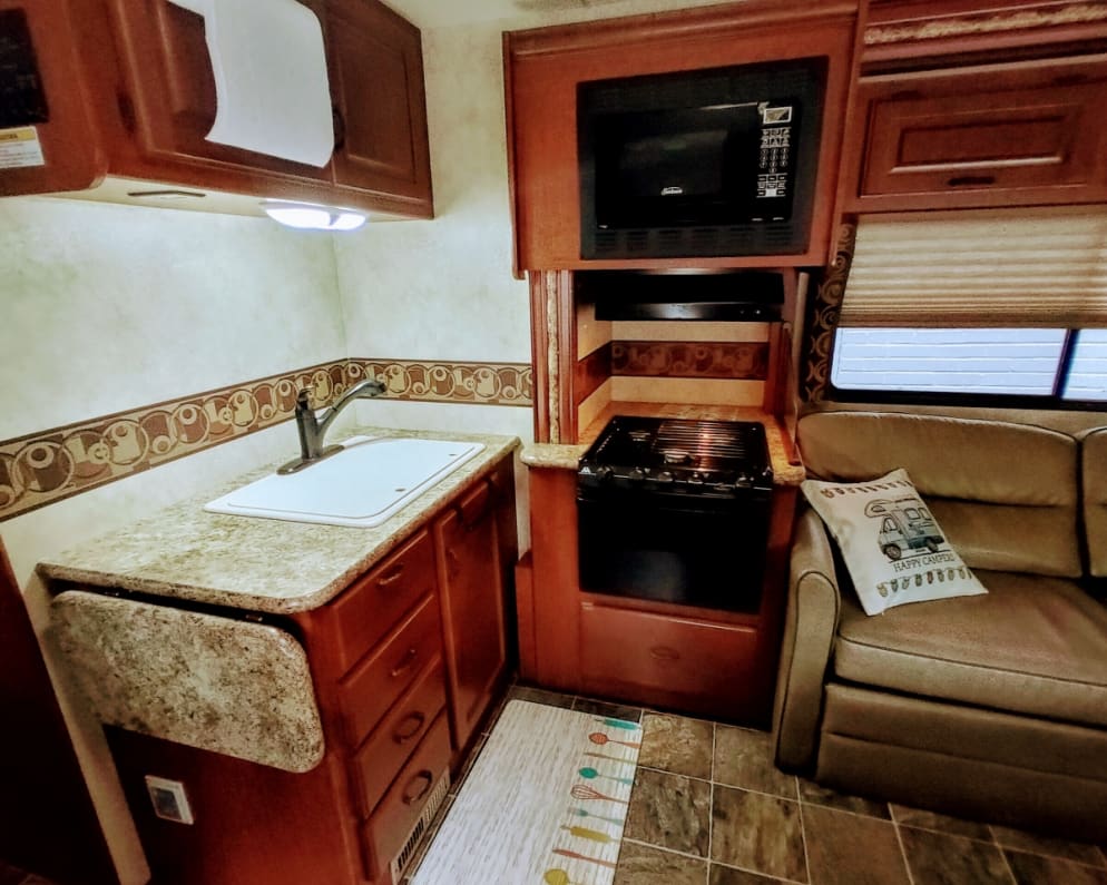 2011 Hurricane  by Thor Motor Coach for rent in 15132