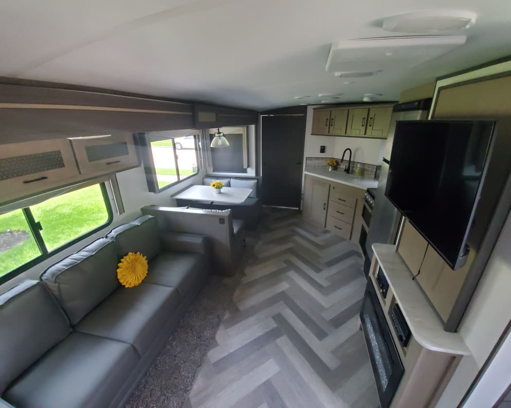 2021 Cruiser Rv Corp Cruiser available for rent in Conroe Texas