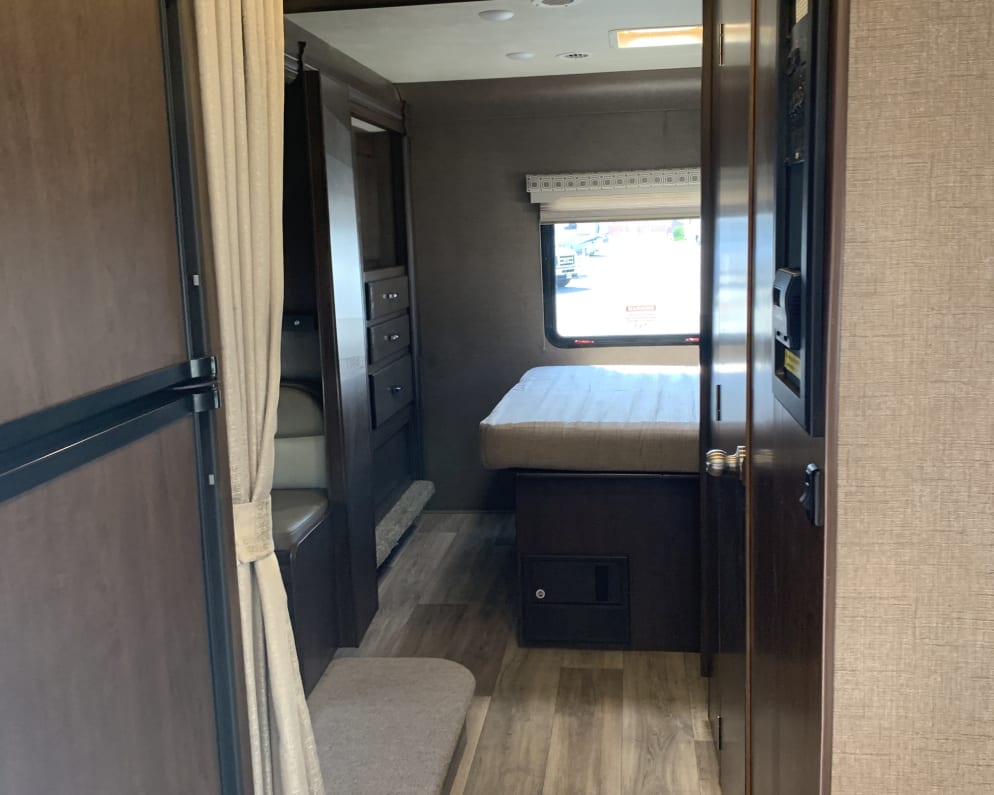 2020 Four winds Four Winds Class C for rent in Irvine California