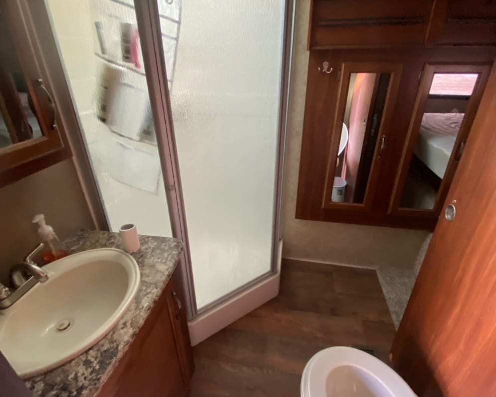 Fifth Wheel RV for Rent in Corrales, New Mexico