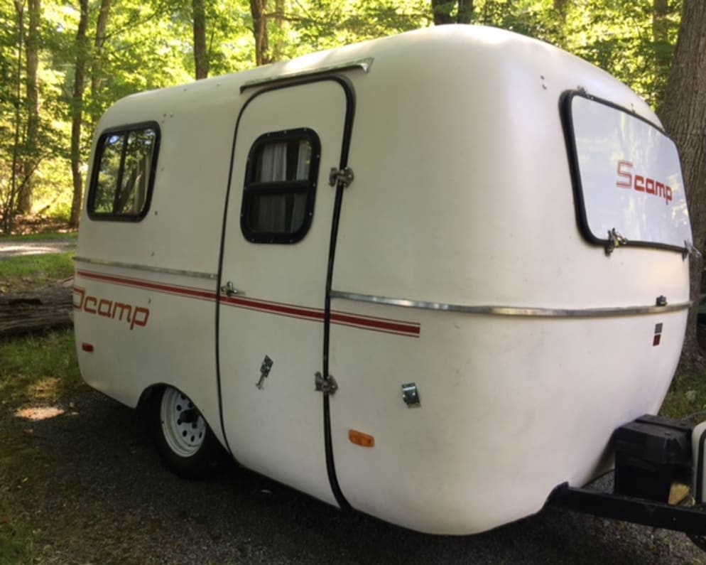 1985 13'  by Scamp for rent in 18328
